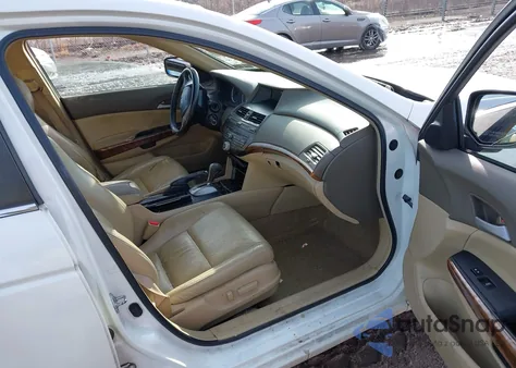 2009 Honda Accord 3.5 Ex-L z USA, uszkodzony, nr VIN 1HGCP36899A003818